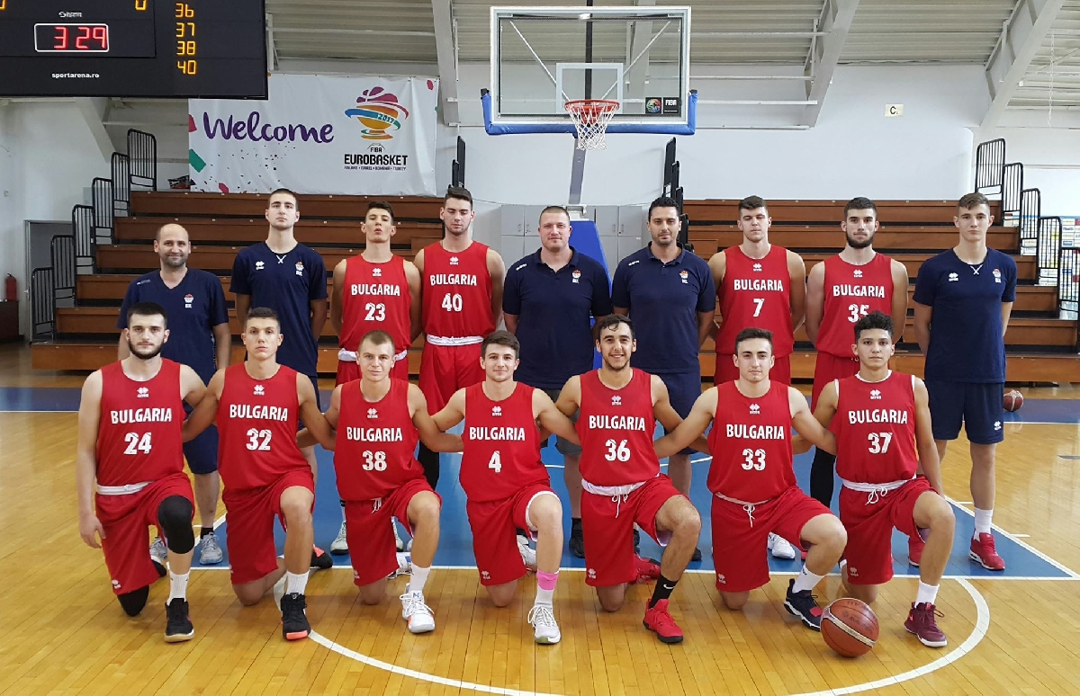 баскетбол - юношески национали до 18 години срещу Румъния