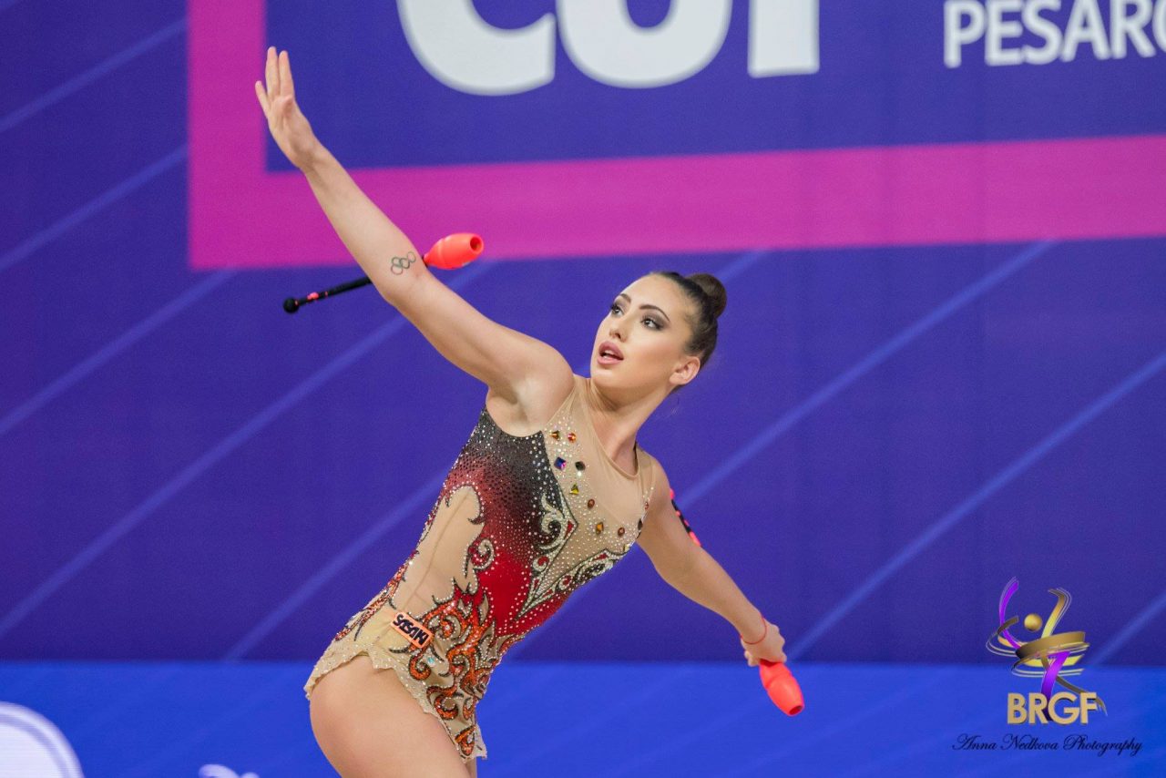 Художествена гимнастика - Катрин Тасева