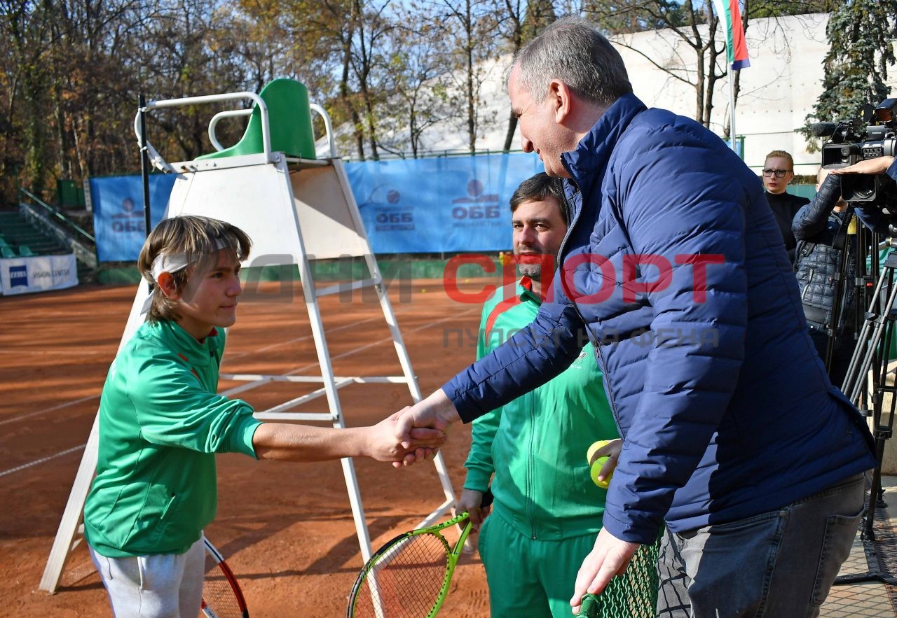 Горан Джокович гледа тренировка тенис национали жени 13